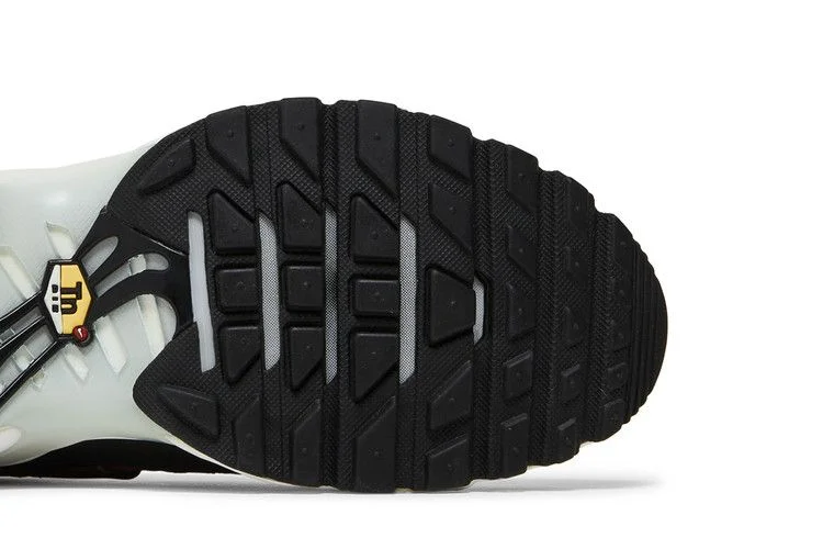 Кроссовки Nike Air Max Plus SE 'Big Logo'