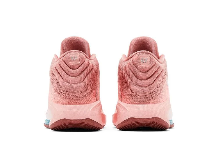 Кроссовки Nike Air Zoom GT Hustle 3 'Red Stardust'