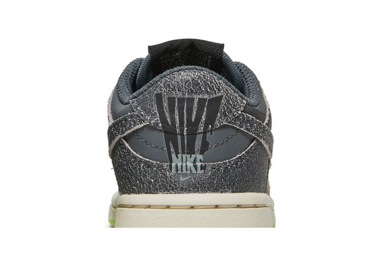 Кроссовки Nike Dunk Low SE TD 'Halloween - Cauldron'