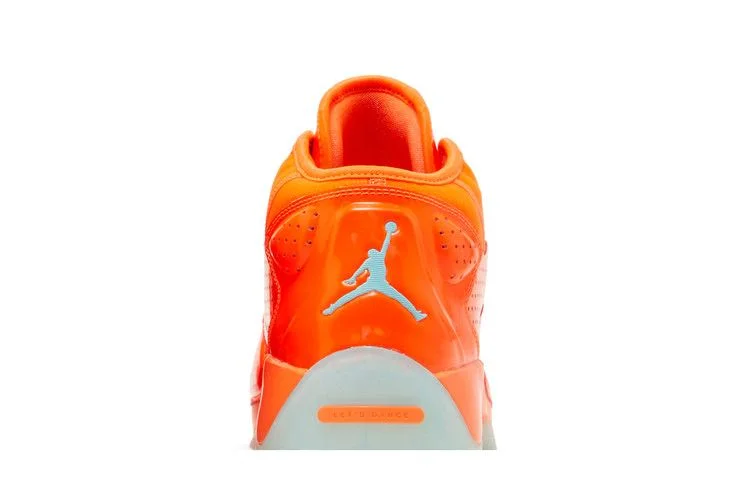 Krossovki-Air-Jordan-Zion-2-Hyper-Crimson-6