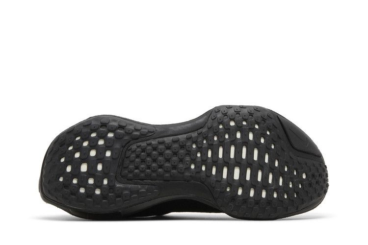 Кроссовки Nike Wmns ZoomX Invincible 3 'Black Anthracite'