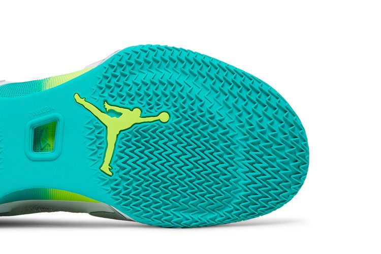 guo-ailun-x-air-jordan-36-pf-global-game-dm0796-107_04