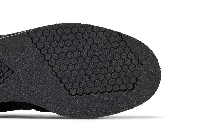 wmns-powerlift-5-black-white-gy8918_04