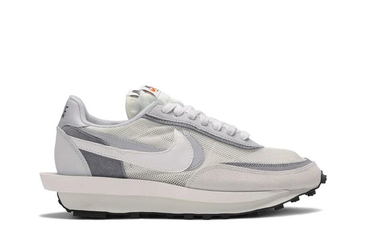 Krossovki-sacai-x-Nike-LDWaffle-Summit-White-9
