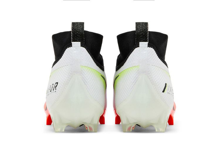 Кроссовки Nike Vapor Edge Pro 360 Premium 'White Crimson'