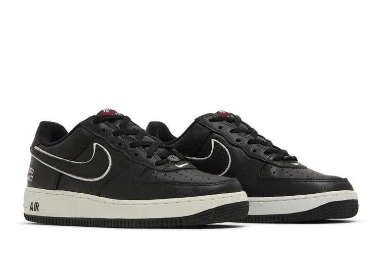 Krossovki-Nike-Air-Force-1-NYC-7