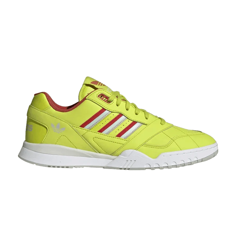 Krossovki-Adidas-AR-Trainer-Semi-Solar-Yellow