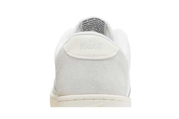 Кроссовки Nike Court Vintage Premium 'White Sail'