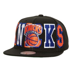 Mitchell-Ness-Varsity-Bust-Snapback-HWC-New-York-Knicks-300x300