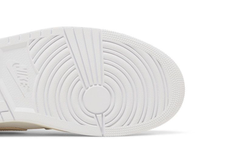 air-jordan-1-low-se-craft-inside-out-tech-grey-dn1635-002_04