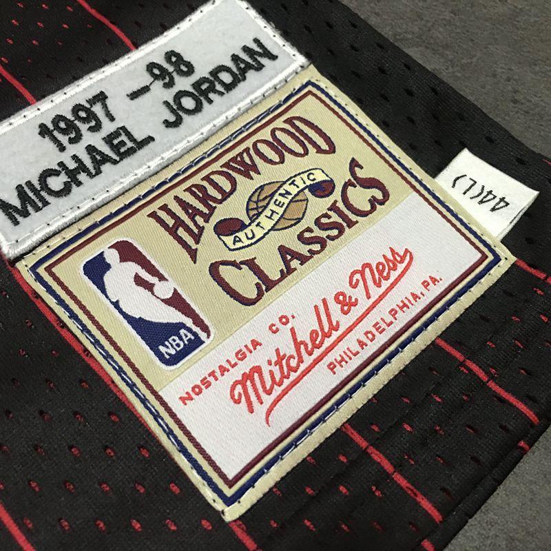 Баскетбольная джерси 1997-98 Chicago Bulls Michael Jordan Swingman Black