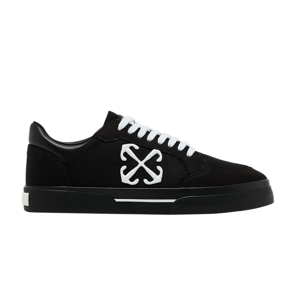 off-white-new-low-vulcanized-black-white-omia293c99fab001-1001