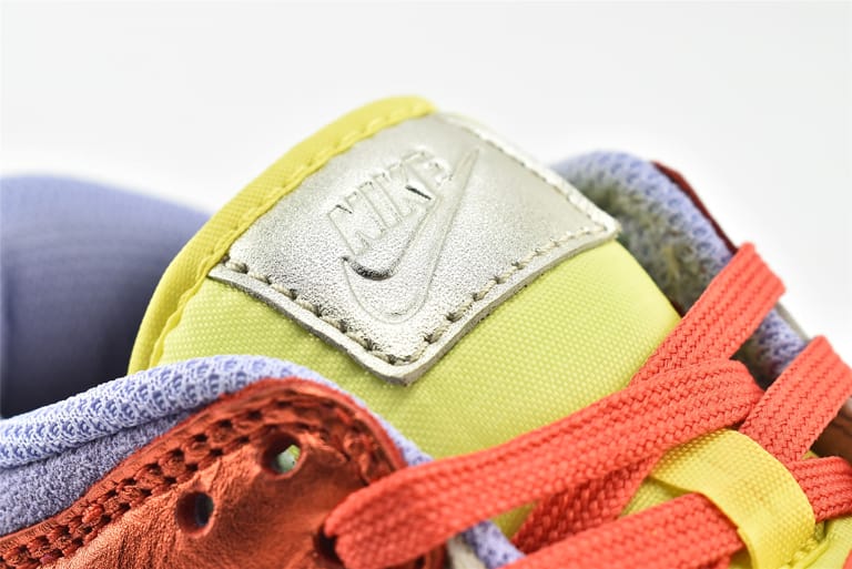 Wmns-Nike-Dunk-Low-Sunset-Pulse-14