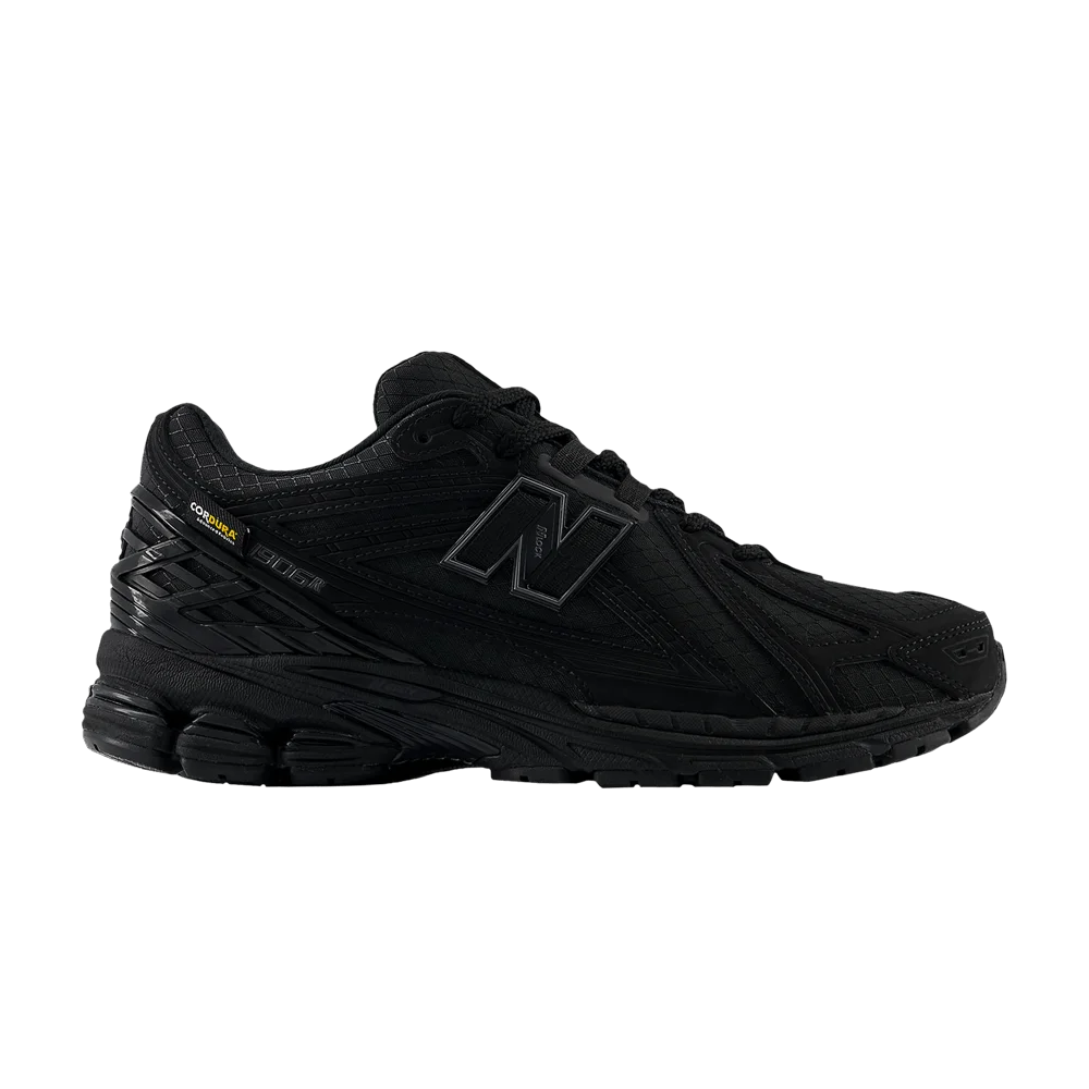 Krossovki-New-Balance-1906R-Cordura-Black-Magnet