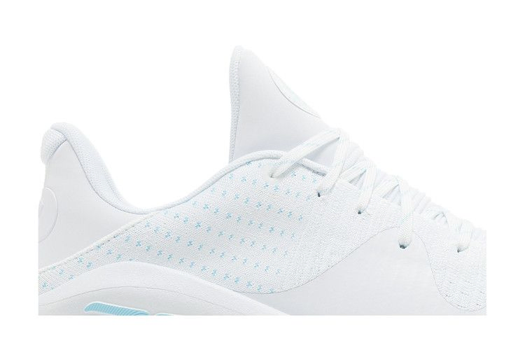 curry-4-low-flotro-april-showers-3026620-100_01
