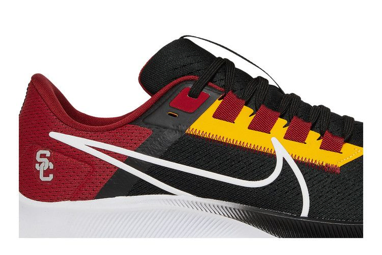 Кроссовки Nike Air Zoom Pegasus 38 'USC'
