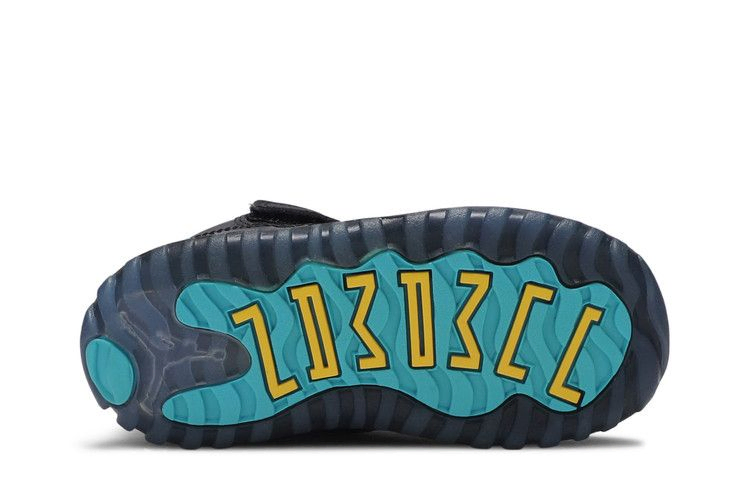 air-jordan-11retro-td-gamma-378040-006_03