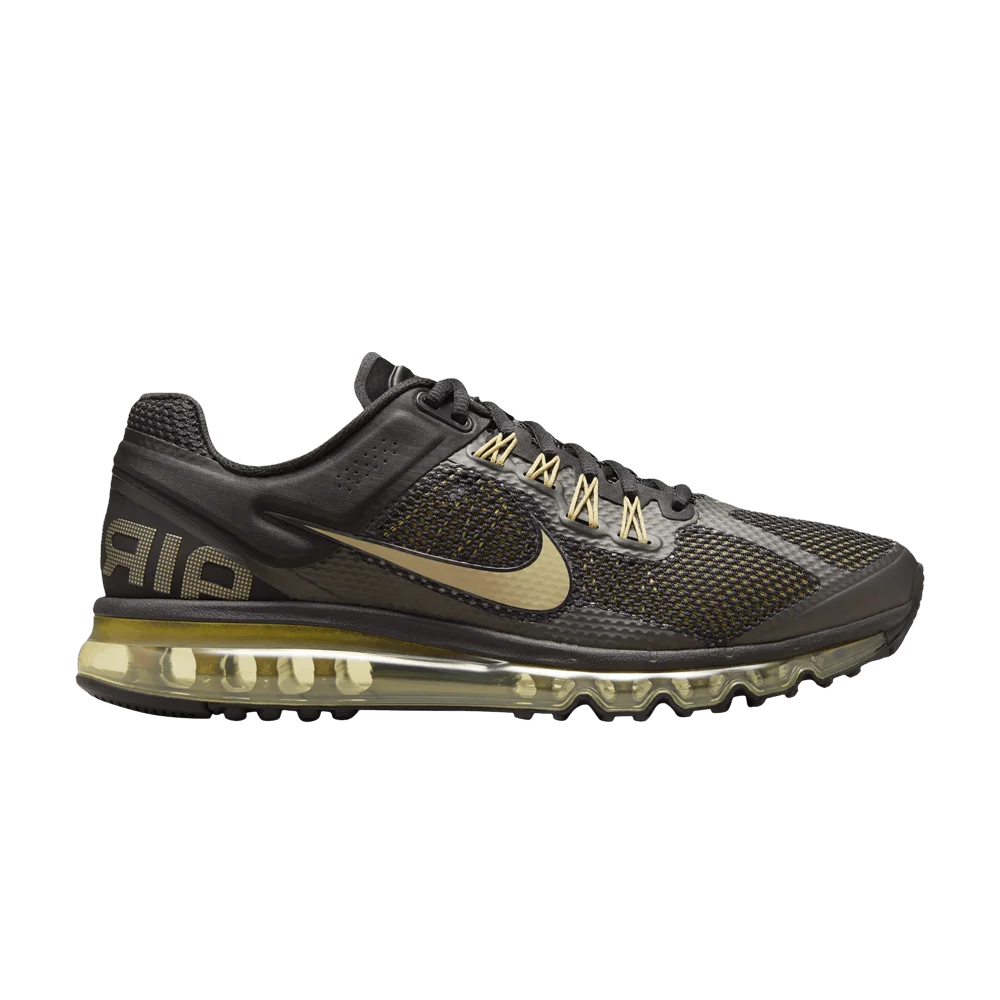 Krossovki-Nike-Air-Max-2013-Black-Flat-Gold
