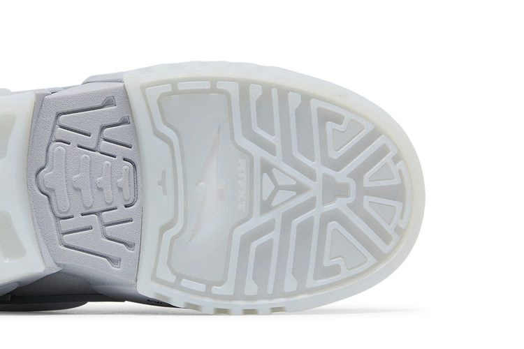 rtfkt-x-dunk-genesis-void-rtfkt-dunk-void_04