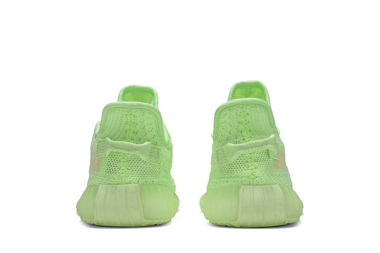 Krossovki-Adidas-Yeezy-Boost-350-V2-GID-Kids-Glow-5