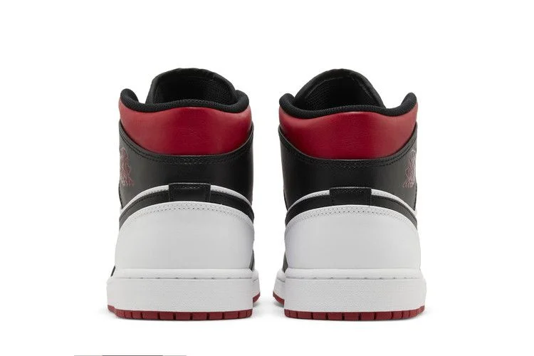 Кроссовки Air Jordan 1 Mid 'Gym Red Black Toe'