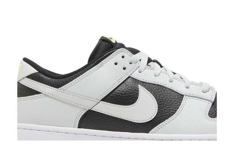 dunk-low-reverse-panda-neon-fd9756-001_01