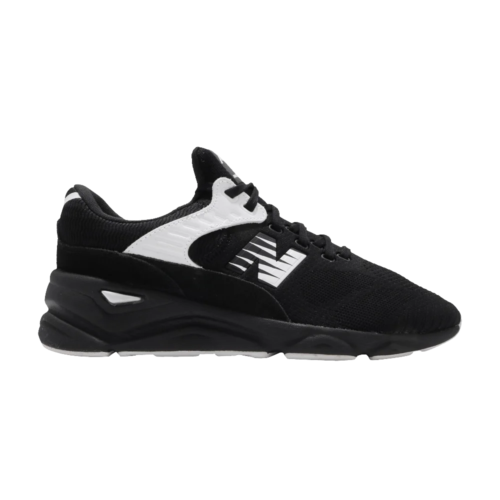 Krossovki-New-Balance-X-90-Black-White