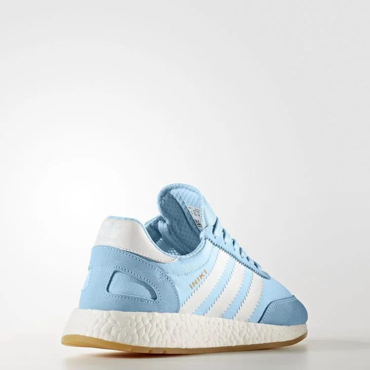Krossovki-Adidas-Wmns-Iniki-Runner-Icey-Blue-2