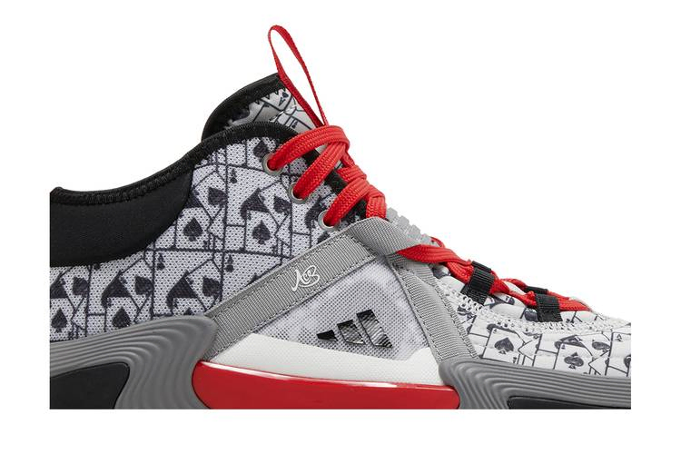 candace-parker-x-wmns-exhibit-select-mid-queen-of-cards-ie9339_01