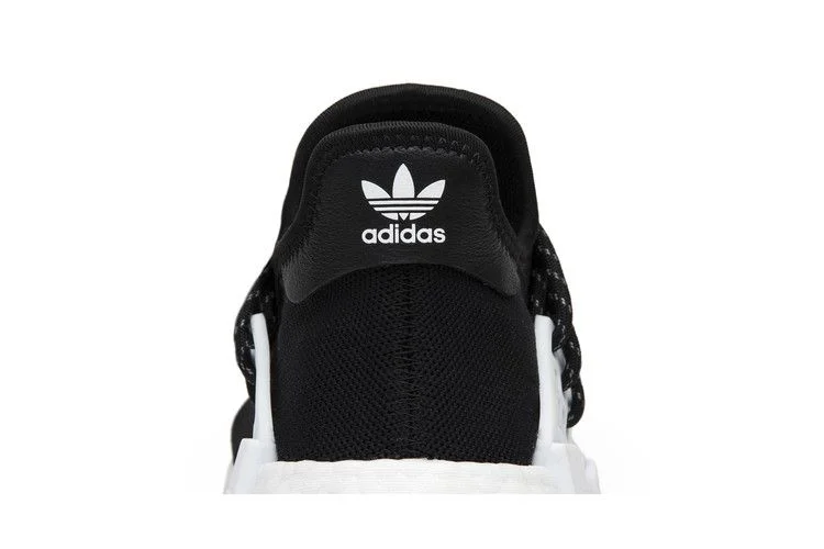 Кроссовки Pharrell x Chanel x adidas NMD Human Race Trail 'Chanel'