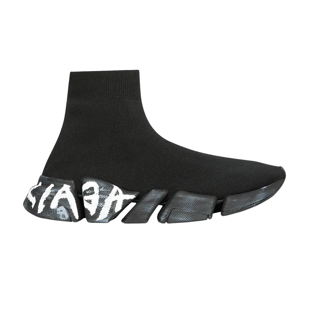 Krossovki-Balenciaga-Speed-2.0-Sneaker-Worn-Out-Graffiti-Black-White