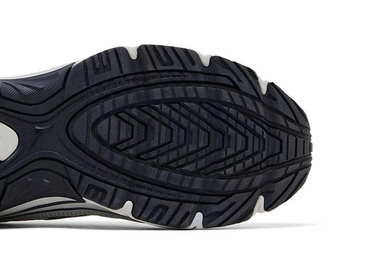 Кроссовки Mizuno MXR 'Nimbus Cloud Silver'