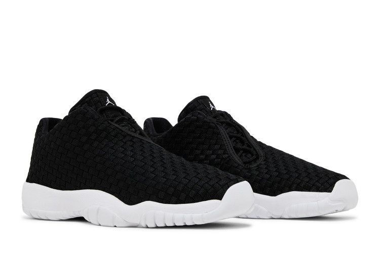 jordan-future-low-gs-black-724813-002_07