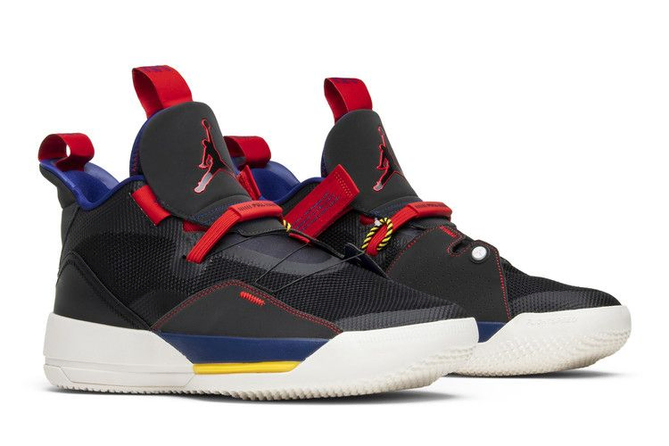 air-jordan-33-tech-pack-bv5072-001_07