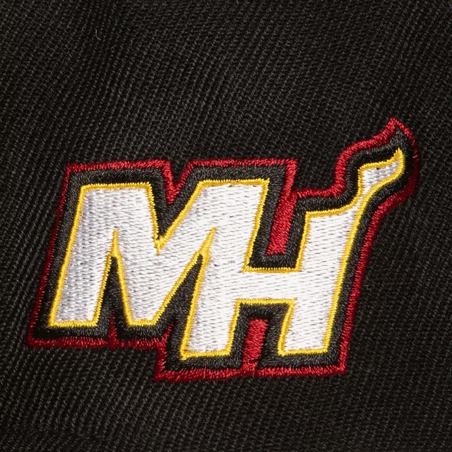Mitchell-Ness-Black-Miami-Heat-Triple-Play-Snapback-Hat-3