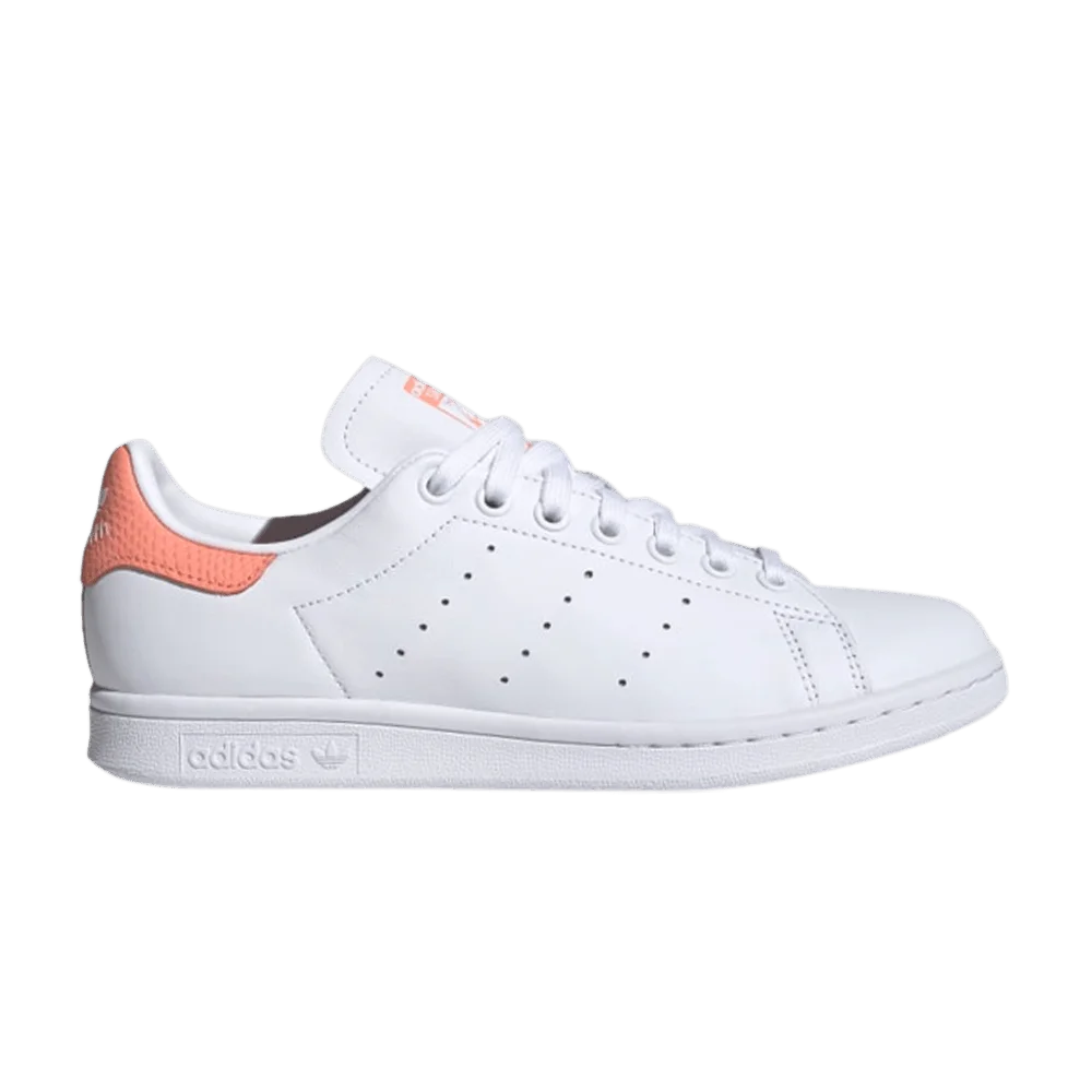 Krossovki-Adidas-Wmns-Stan-Smith-White-Chalk-Coral