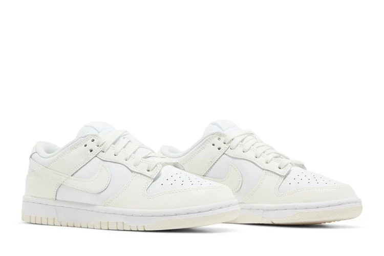 Krossovki-Nike-Wmns-Dunk-Low-White-Sail-7