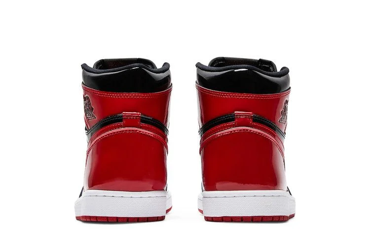 Кроссовки Air Jordan 1 Retro High OG 'Patent Bred'