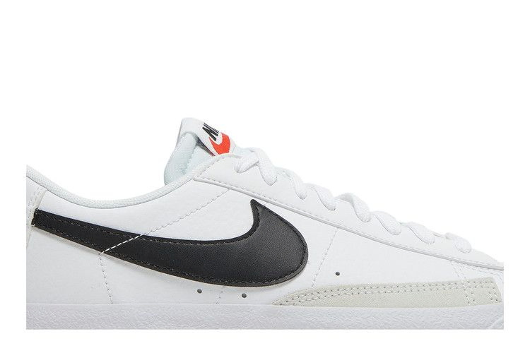 blazer-low-77-gs-white-black-da4074-101_01