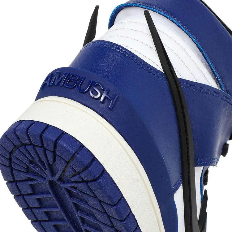 Krossovki-AMBUSH-x-Nike-Dunk-High-Deep-Royal-8
