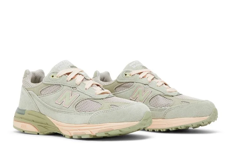 Krossovki-Joe-Freshgoods-x-New-Balance-Wmns-993-Made-in-USA-Performance-Art-Sage-7