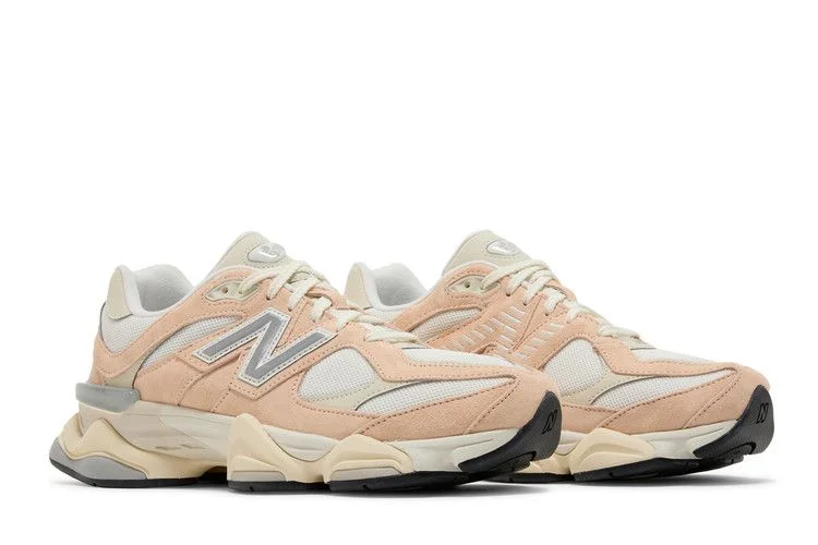 Krossovki-New-Balance-9060-Vintage-Rose-Sea-Salt-7