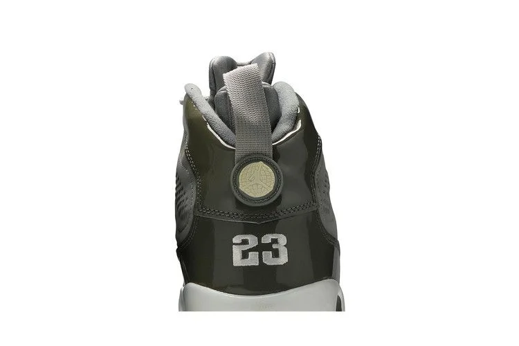 Krossovki-Air-Jordan-9-Retro-Cool-Grey-2002-6