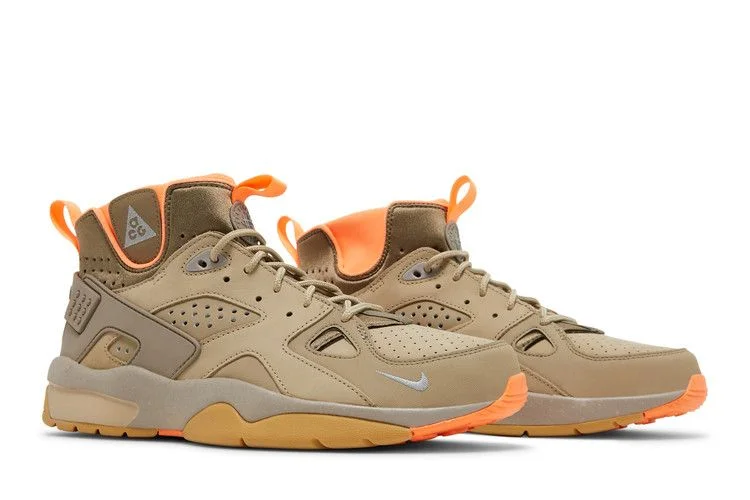 Krossovki-Nike-ACG-Air-Mowabb-Limestone-Reflect-Silver-7