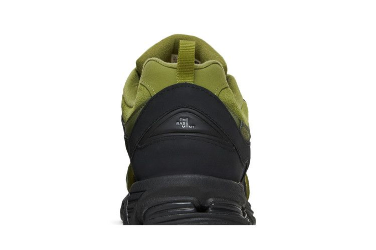 Кроссовки The Basement x New Balance 2002R 'Moss Green'