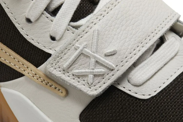 Krossovki-Travis-Scott-x-Air-Jordan-Jordan-Jumpman-Jack-TR-Sail-8