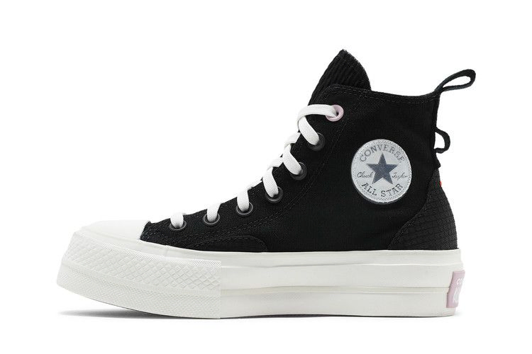 wmns-chuck-taylor-all-star-platform-high-future-utility-black-572420c_02
