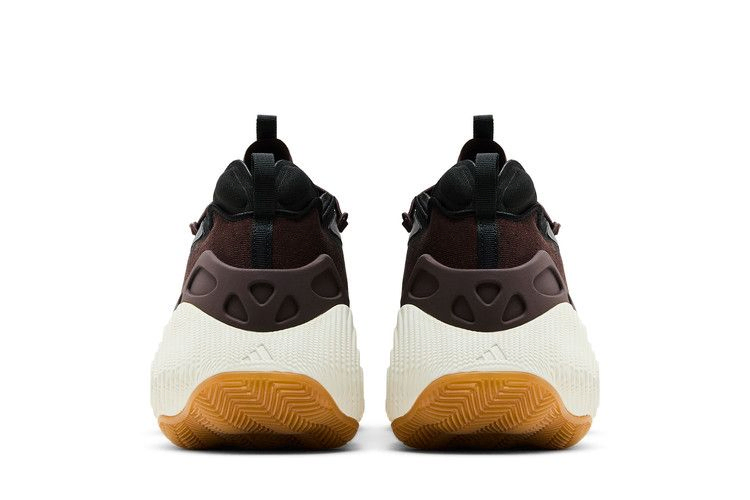 trae-young-3-shadow-brown-ie2705_05