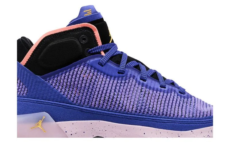 Krossovki-Air-Jordan-37-GS-Till-Dawn-1