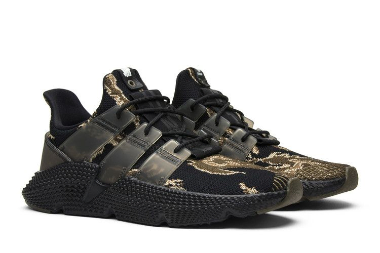 undefeated-x-prophere-tiger-camo-ac8198_07